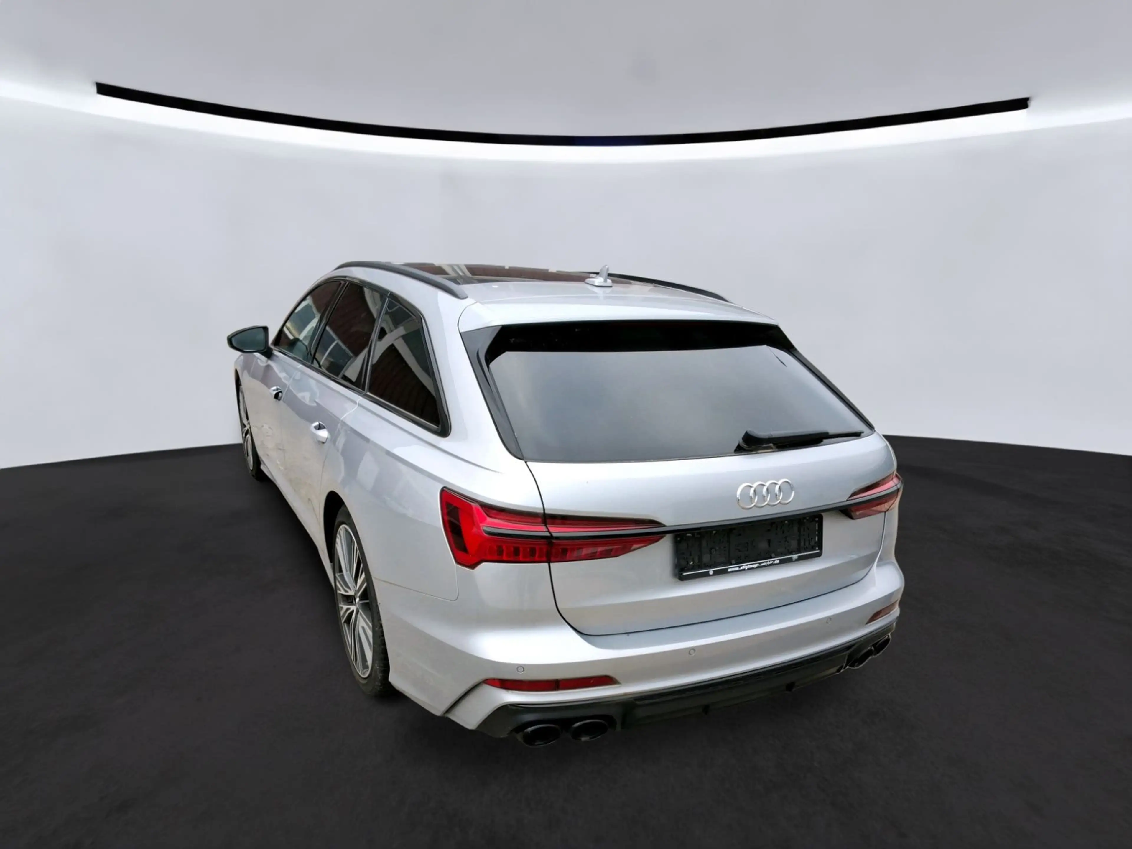 Audi S6 Avant quattro HuD Matrix B&O StandHz CAM Memo — photo 3