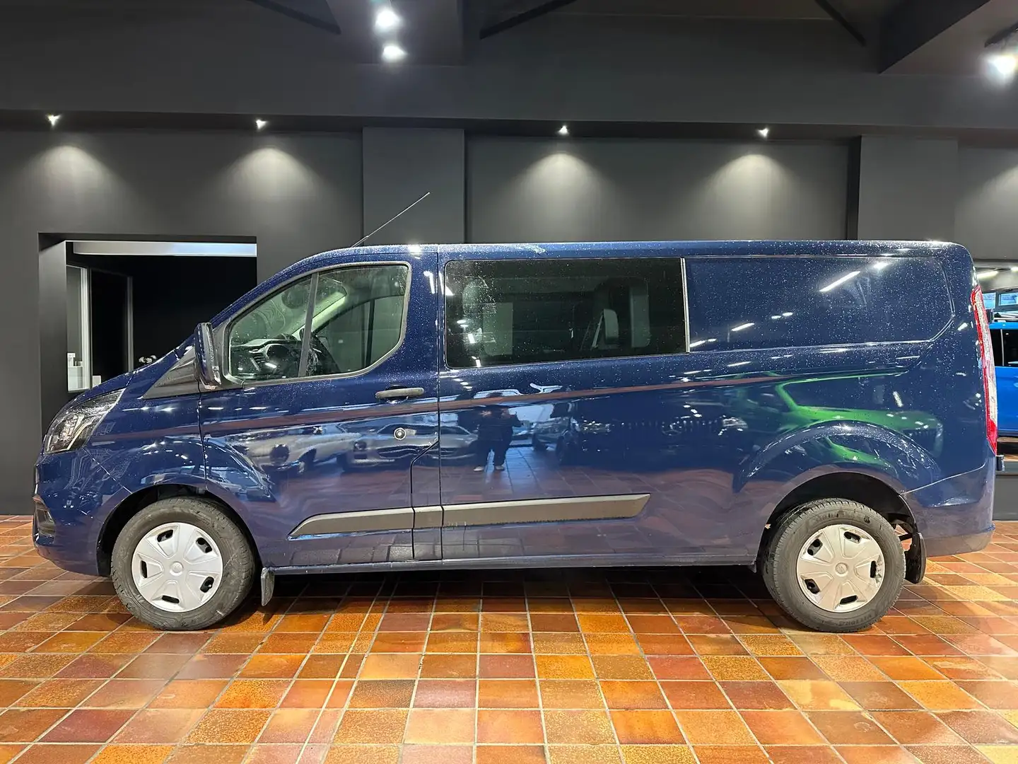 Ford Transit Custom AUT 320 LANG L2 MIXTO DOKA 6SITZE TREND LKW-ZULASS Bleu - 2