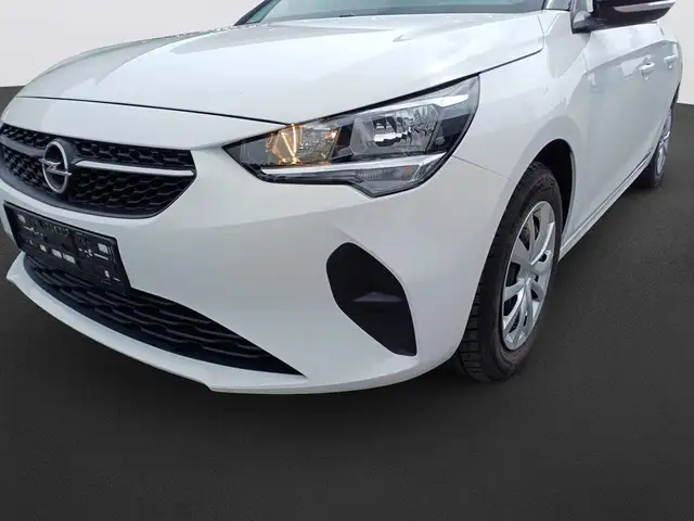 Opel Corsa view 9