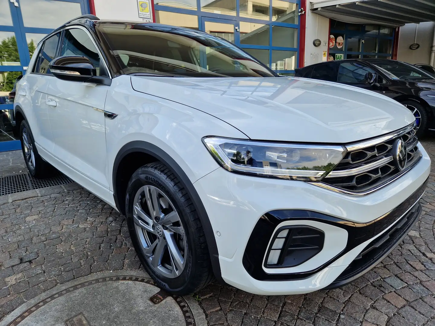 Volkswagen T-Roc 2.0TSI 190Cv 4MOTION DSG R-Line Matrix DigCock ACC Bianco - 2