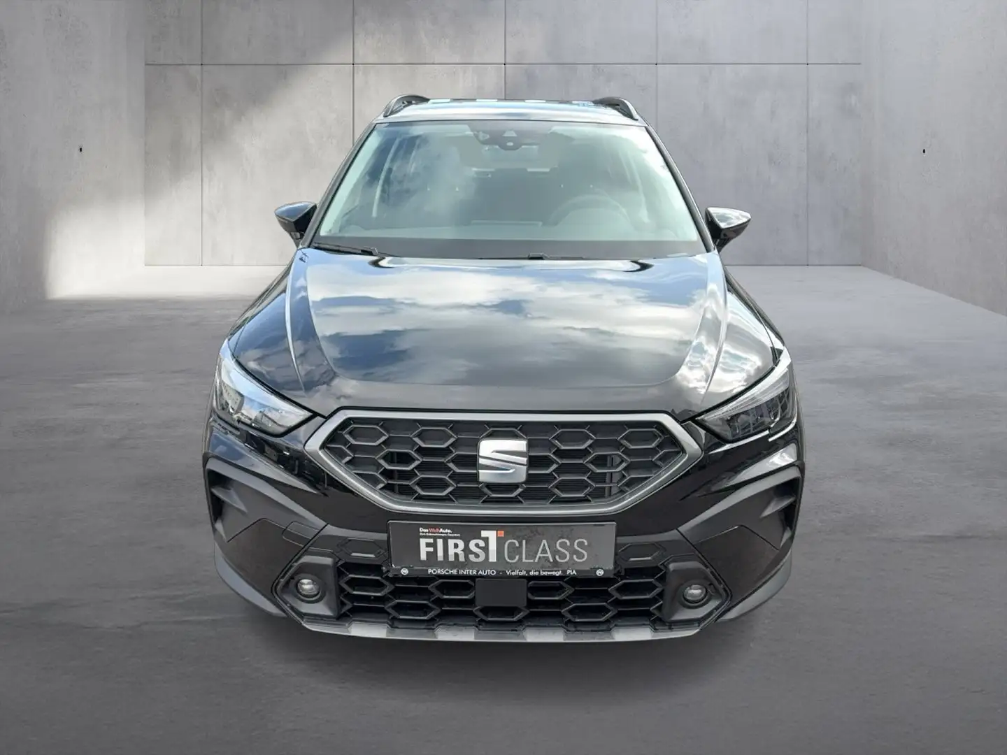 SEAT Arona Reference Edition 1.0 TSI Schwarz - 2