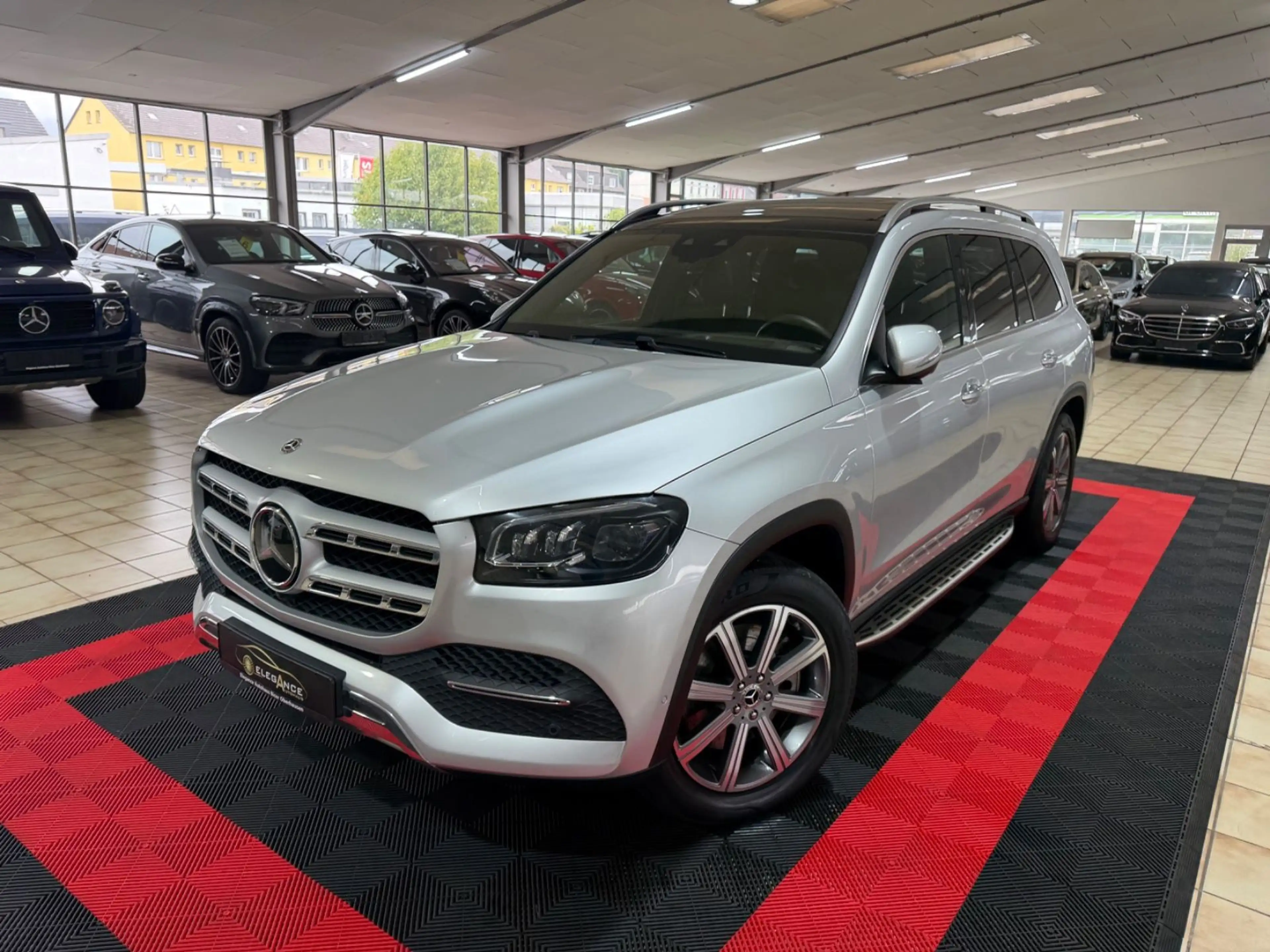 Mercedes-Benz GLS 580 4Matic*PANO*LED*360°KA*7-SITZ*AMBIENTE* — photo 2