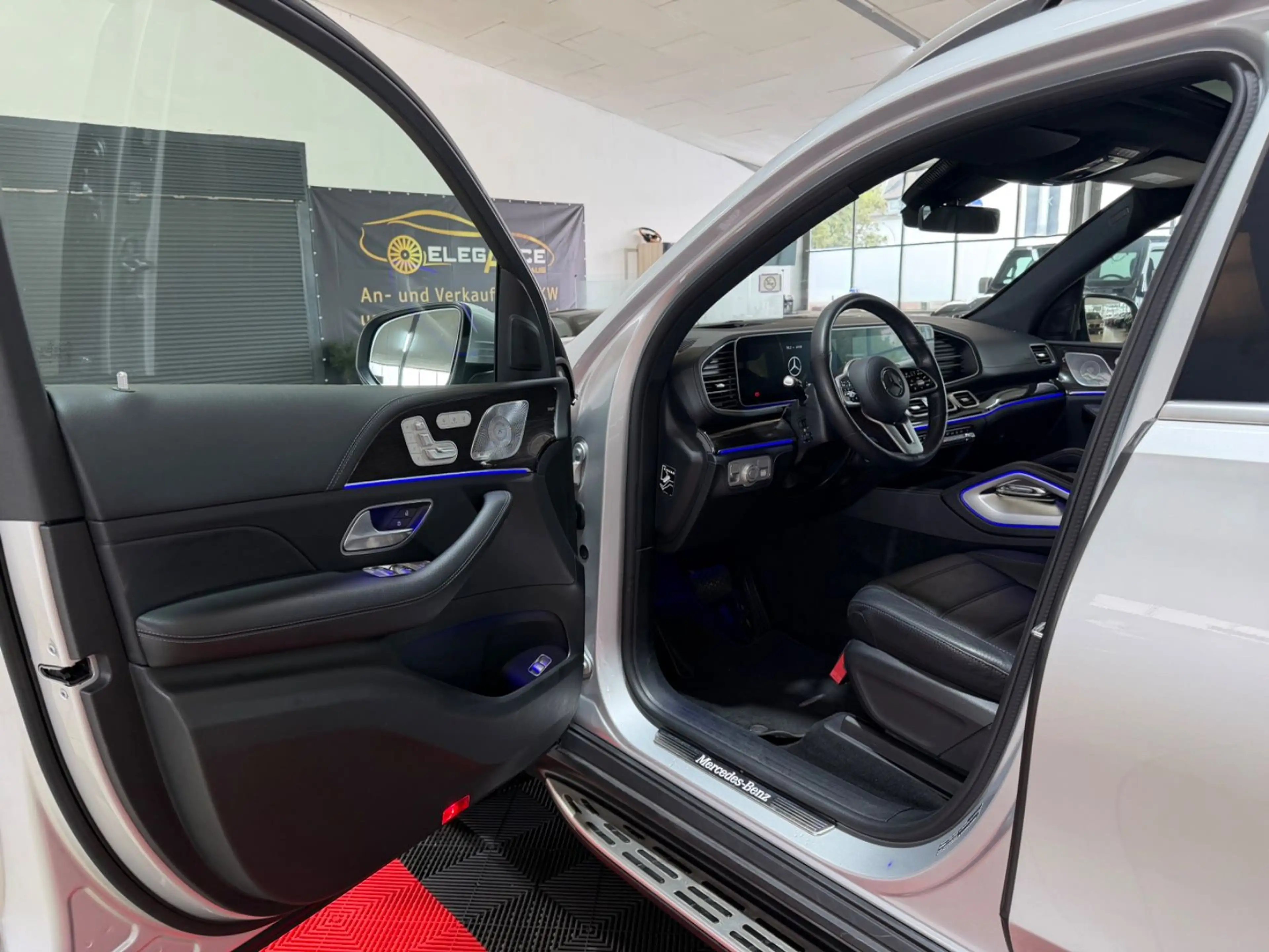 Mercedes-Benz GLS 580 4Matic*PANO*LED*360°KA*7-SITZ*AMBIENTE* — photo 8