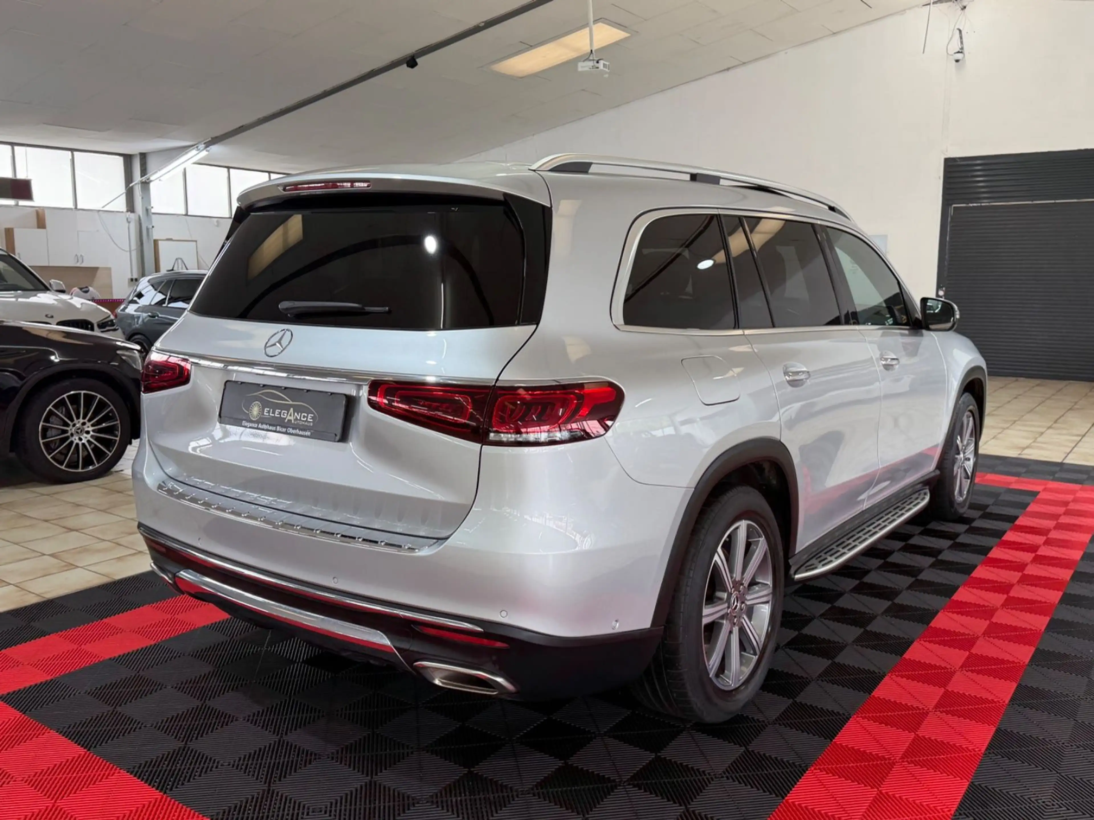 Mercedes-Benz GLS 580 4Matic*PANO*LED*360°KA*7-SITZ*AMBIENTE* — photo 5