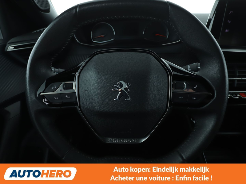 Peugeot 2008 1.2 PureTech Style — photo 5