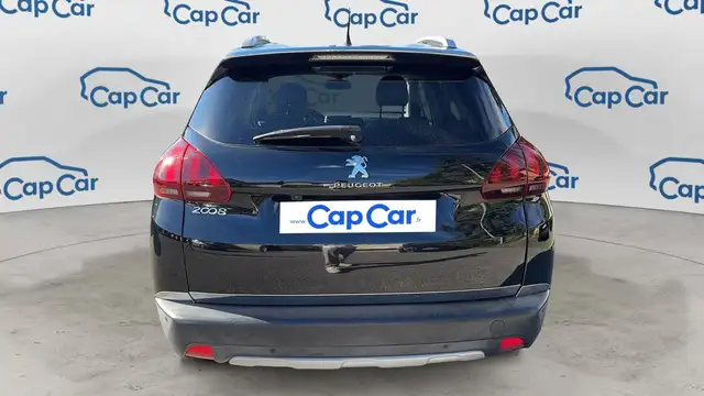 Peugeot 2008 view 3