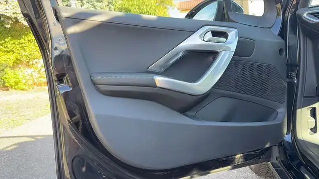 Peugeot 2008 view 7