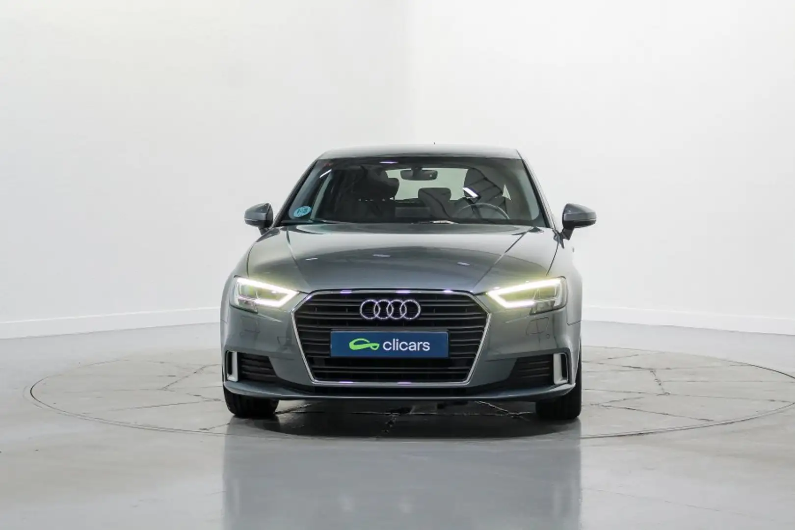 Audi A3 Sportback 35 TFSI S line S tronic 110kW Gris - 2