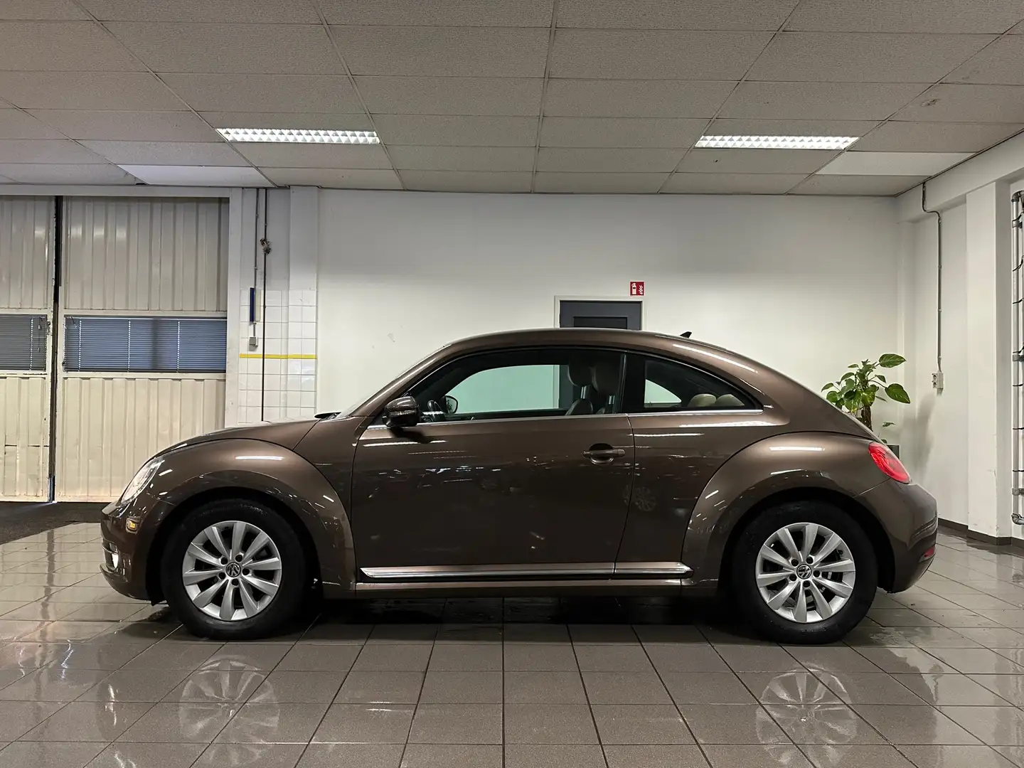 Volkswagen Beetle 1.2 TSI Design * 1e Eig / Leder / Navigatie / Crui Braun - 2