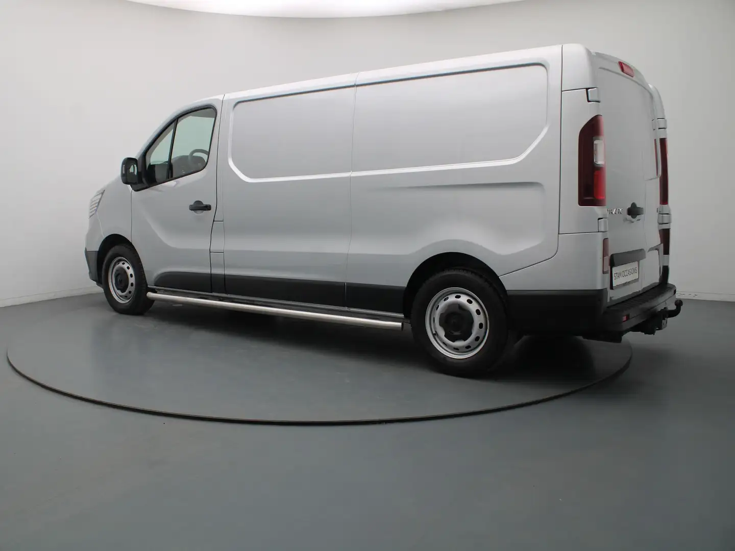 Renault Trafic 131pk dCi T30 L2H1 Comfort Airco | Radio | Cruise Zilver - 2