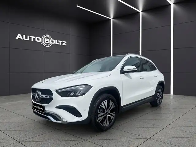 Mercedes-Benz GLA 220 4MATIC PANO MBUX KAMERA LED WINTER NAVI