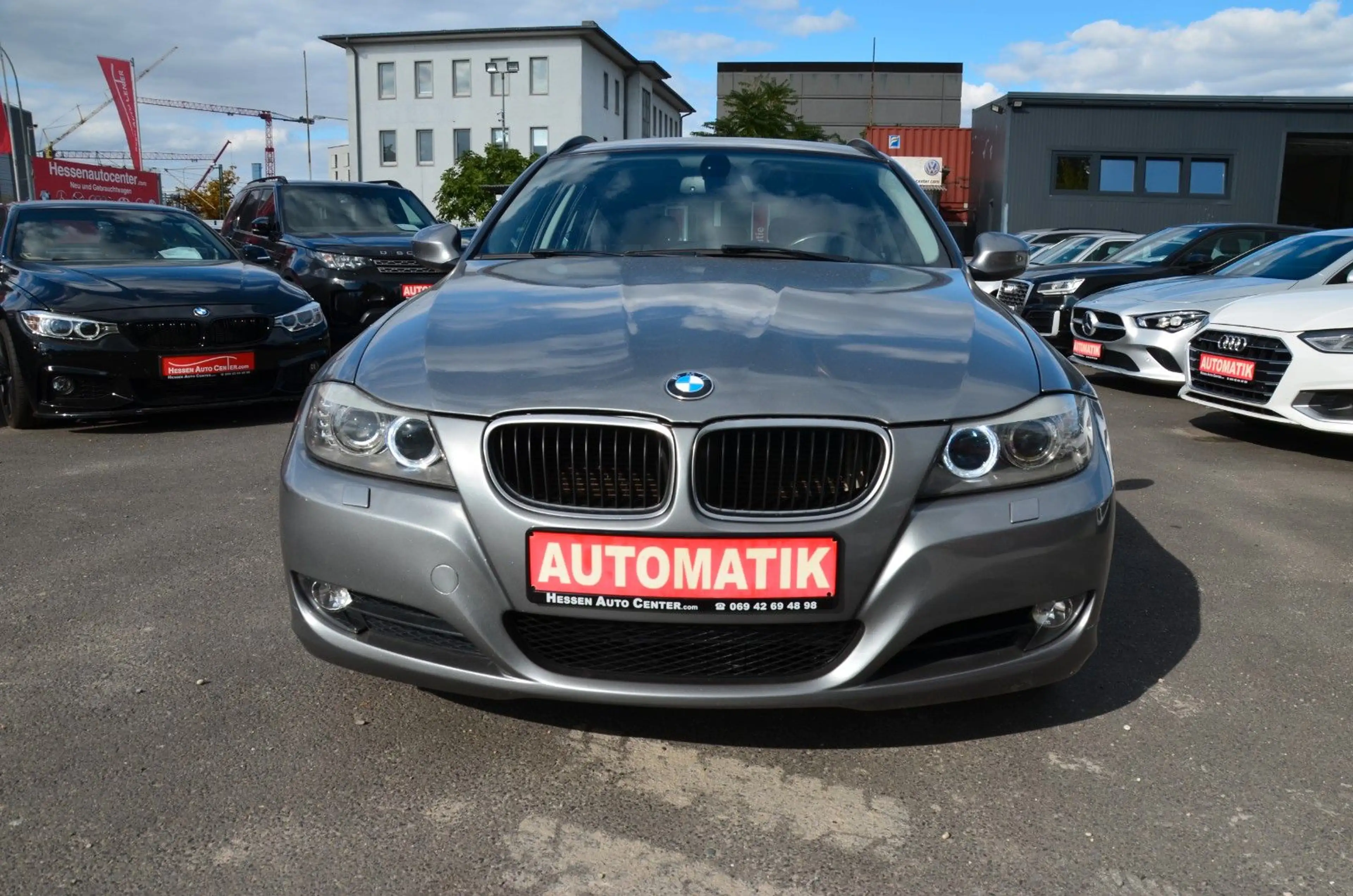 BMW 318 Touring*NAVI*XENON*TEMPO*PDC*SZH*TÜV*TOP — photo 2