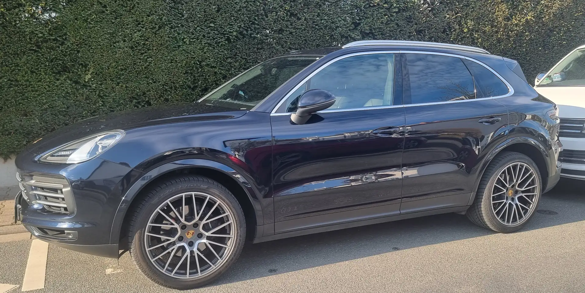Porsche Cayenne Tiptronic S Panorama 21 Zoll 1. Hand PASM Blau - 2