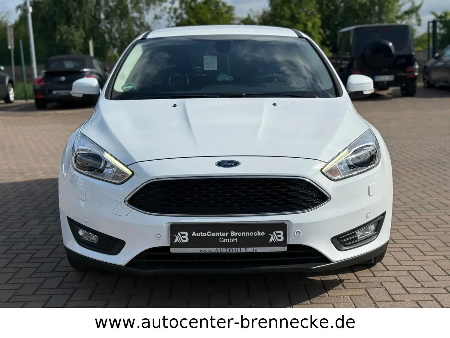 Ford Focus Turnier Trend Weiß - 2
