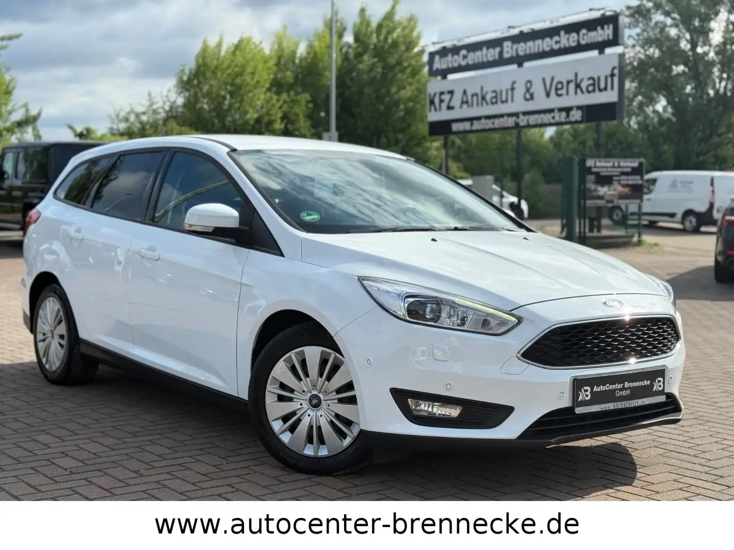 Ford Focus Turnier Trend Weiß - 1