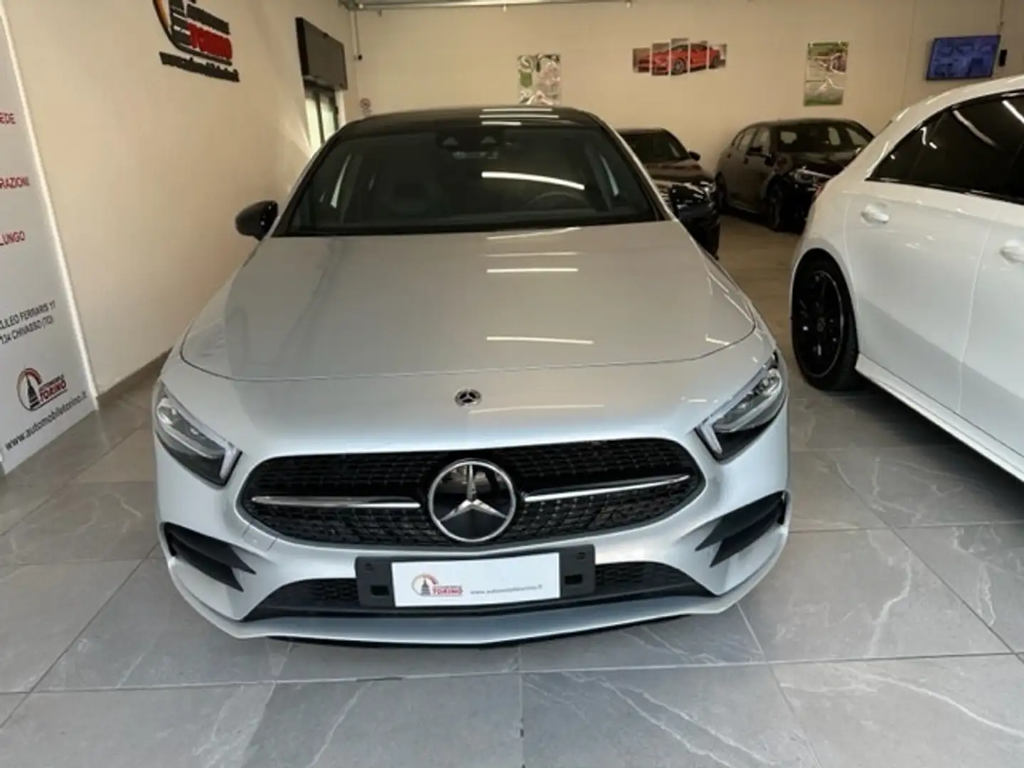 Mercedes-Benz A 200 A 200 Automatic AMG Line Premium Grigio - 2