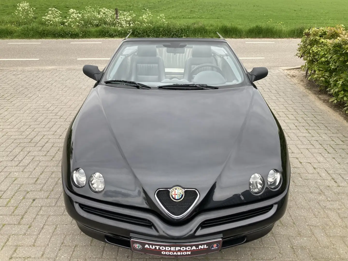 Alfa Romeo Spider 2.0-16V T.Spark L Spoedig met prijs en foto’s! - 1