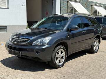 h 4x4 *Xenon/AHK/Schiebedach/Kamera/Navi*