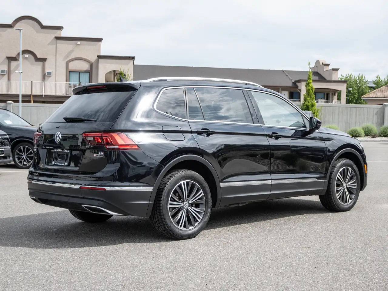 Volkswagen Tiguan снимка Volkswagen Tiguan