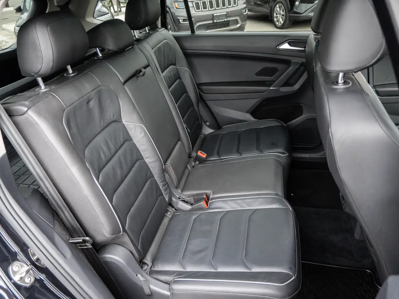 Volkswagen Tiguan снимка Volkswagen Tiguan