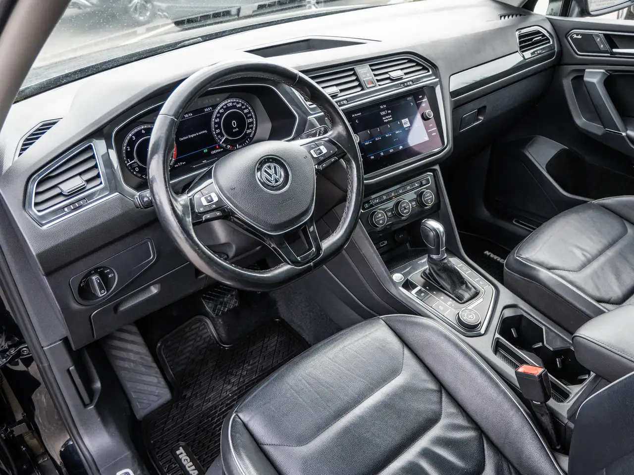 Volkswagen Tiguan снимка Volkswagen Tiguan
