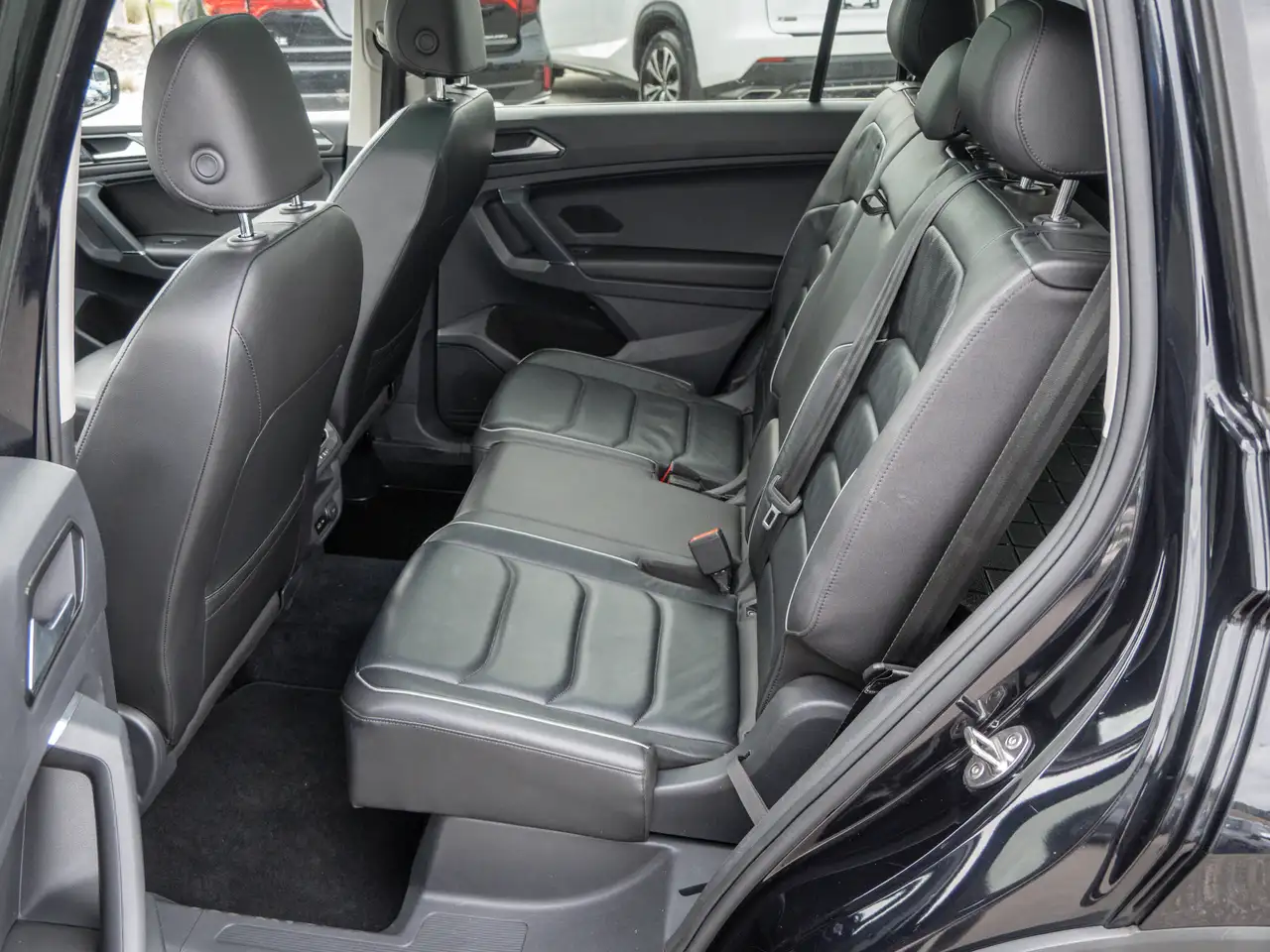 Volkswagen Tiguan снимка Volkswagen Tiguan
