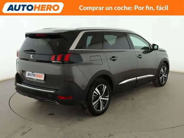 Peugeot 5008 view 6