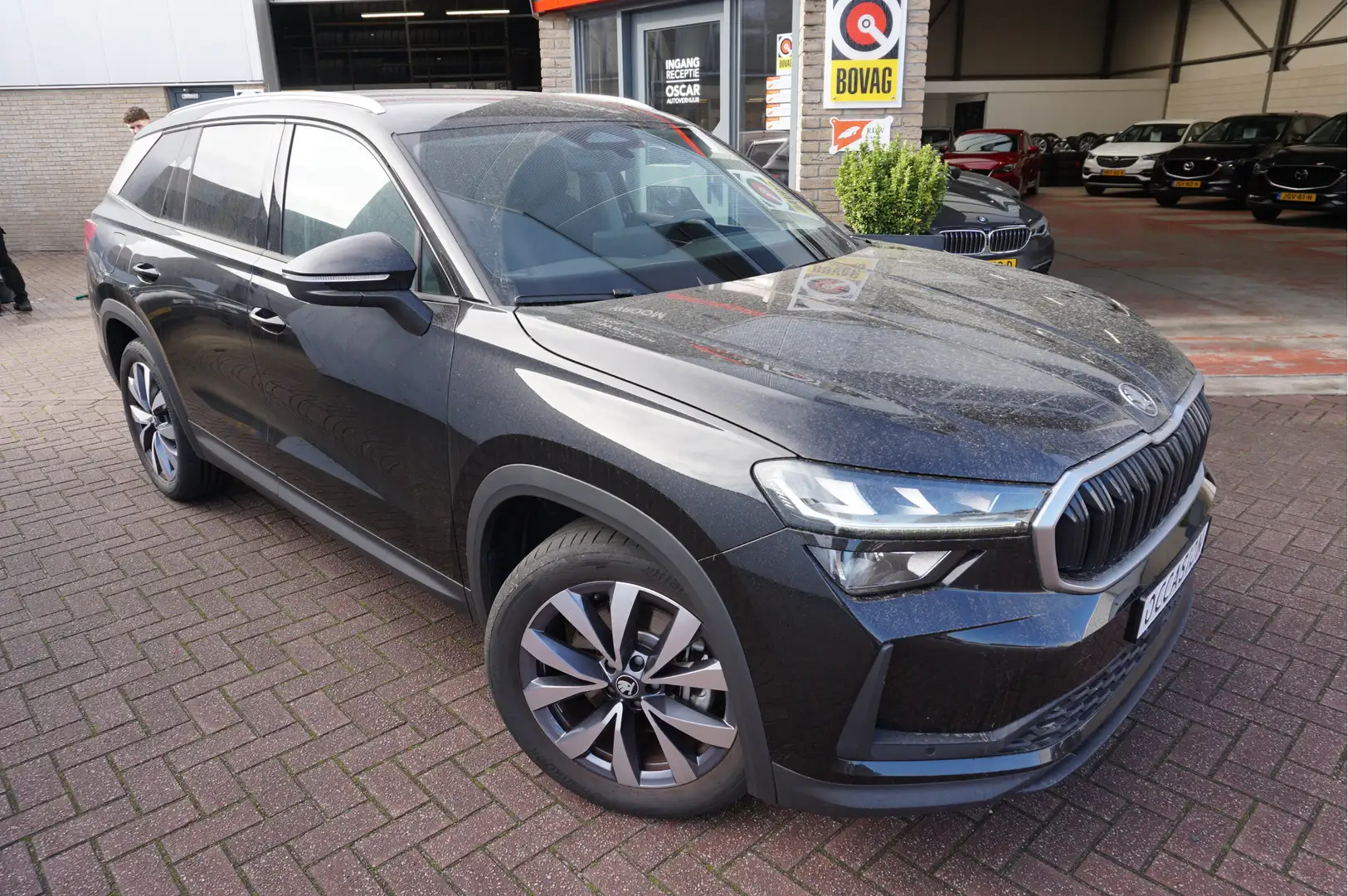 Skoda Kodiaq 1.5 TSI MHEV Selection 7-P Automaat Noir - 1