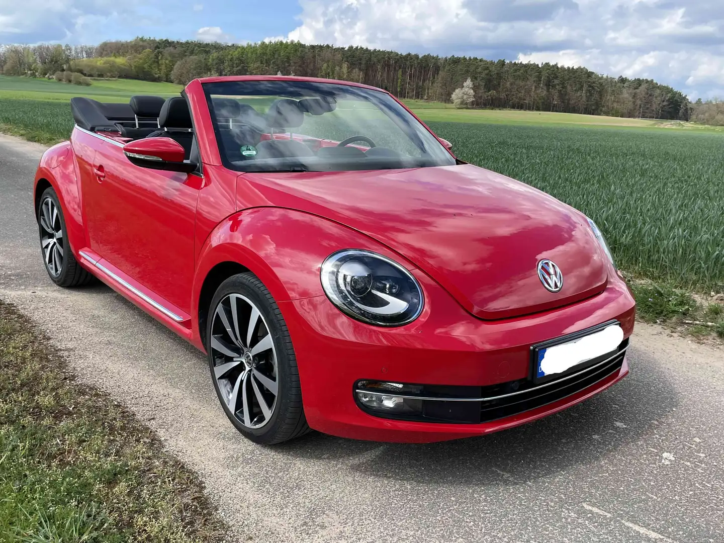 Volkswagen Beetle Cabrio, Design 1,4 TSI, TORNADO-ROT, viele Extras Rot - 1