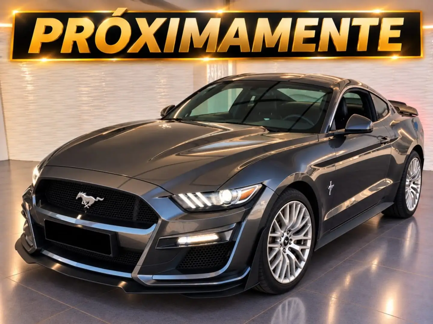 Ford Mustang Fastback 2.3 EcoBoost Aut. Gris - 1