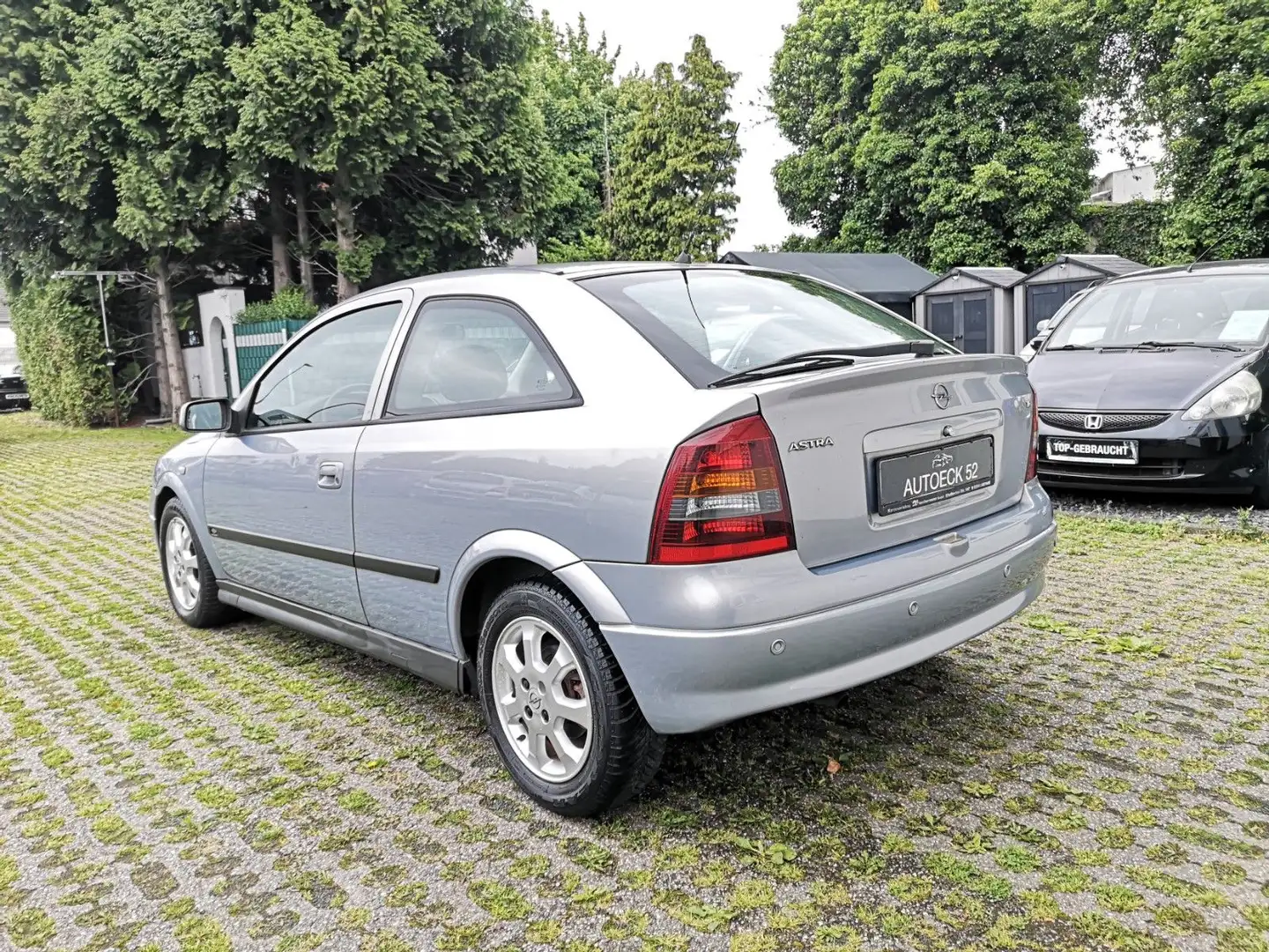 Opel Astra 1.6 *TÜV/AU 06-2027*WENIG KILOMETER*1.HAND Silber - 2