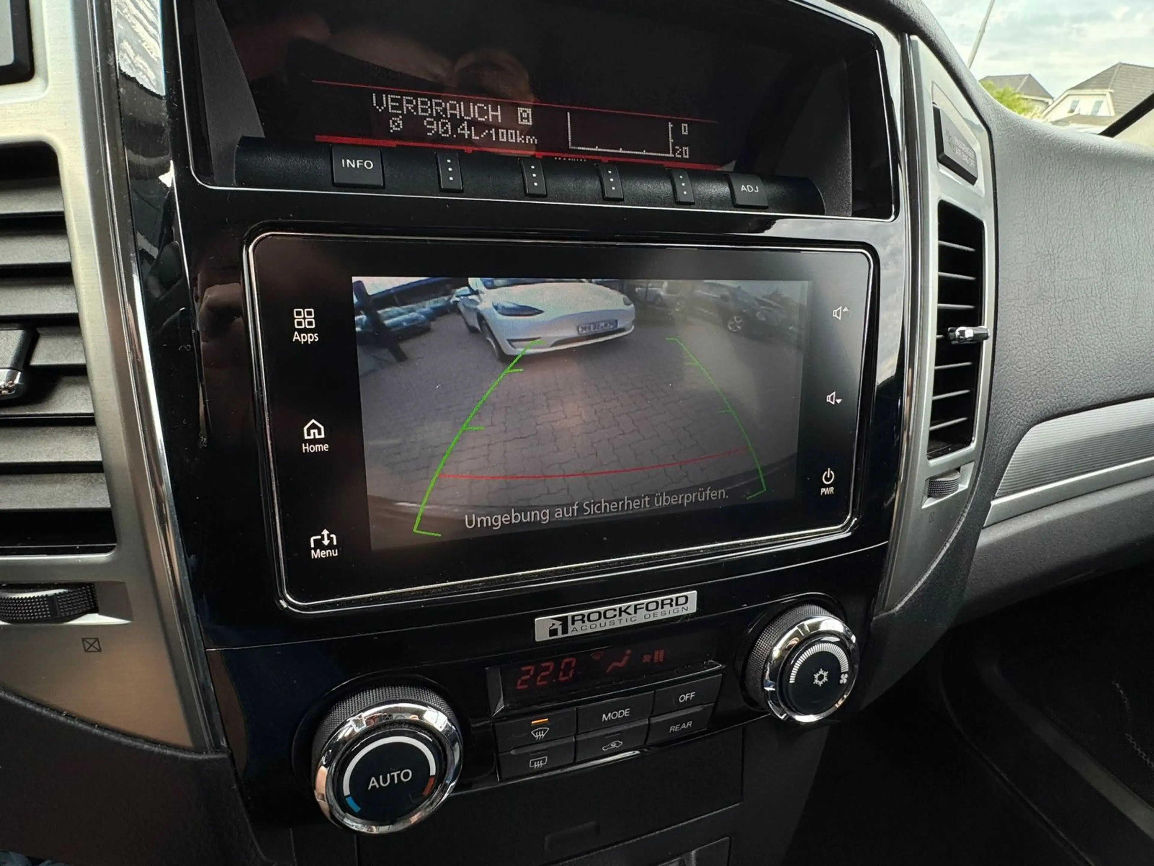 Mitsubishi Pajero 3.2 DI-D Diamant Edition ACC LEDER KAMERA — photo 8