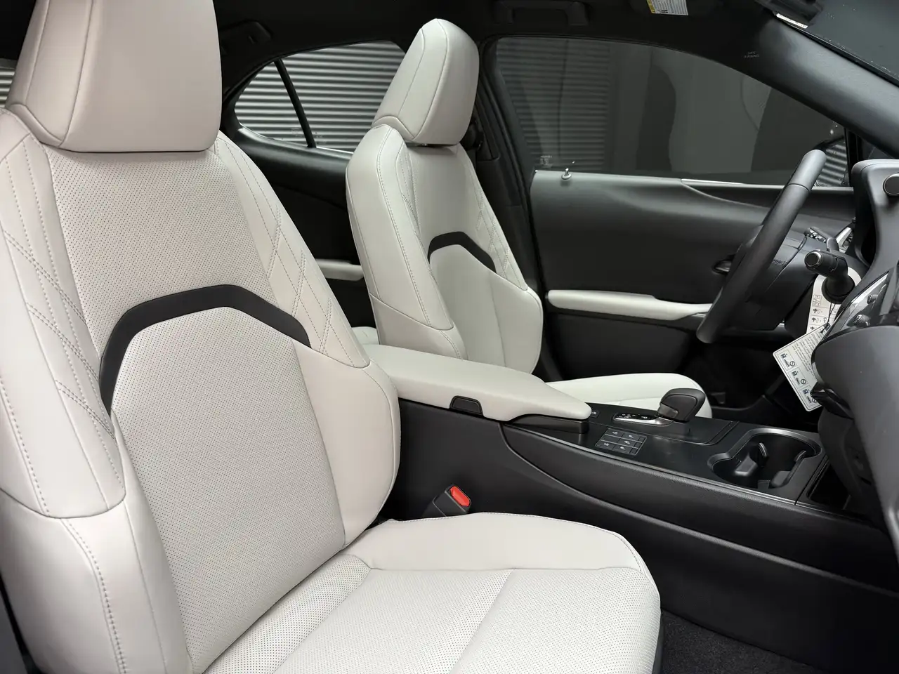 Lexus UX fotografie Lexus UX