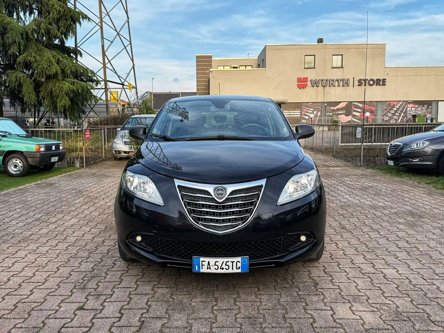 Lancia Ypsilon 1.2 69 CV 5 porte GPL Ecochic OK NEOPATENTATI Schwarz - 2
