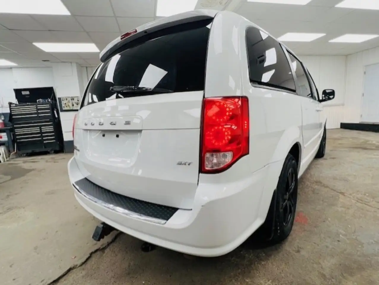 Dodge Grand Caravan снимка Dodge Grand Caravan