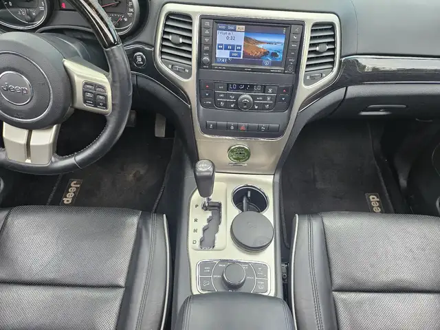 Jeep Grand Cherokee view 14