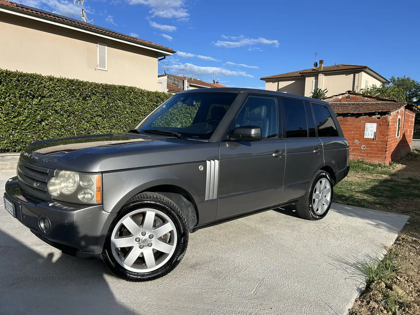 Land Rover Range Rover Range Rover III 2002 3.6 tdV8 Vogue auto Šedá - 2