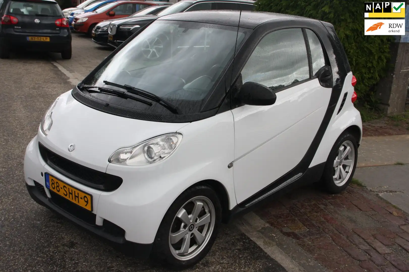 smart forTwo coupé 1.0 mhd Pure automaat Nieuwe APK! Weiß - 1