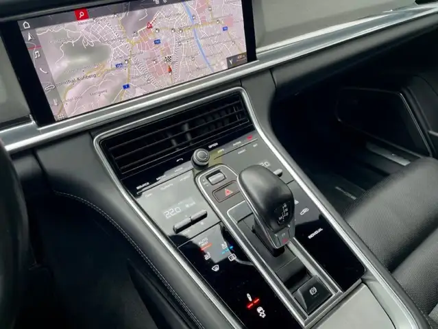 Porsche Panamera 4 E-Hybrid Sport Turismo Aut. Ansicht 23