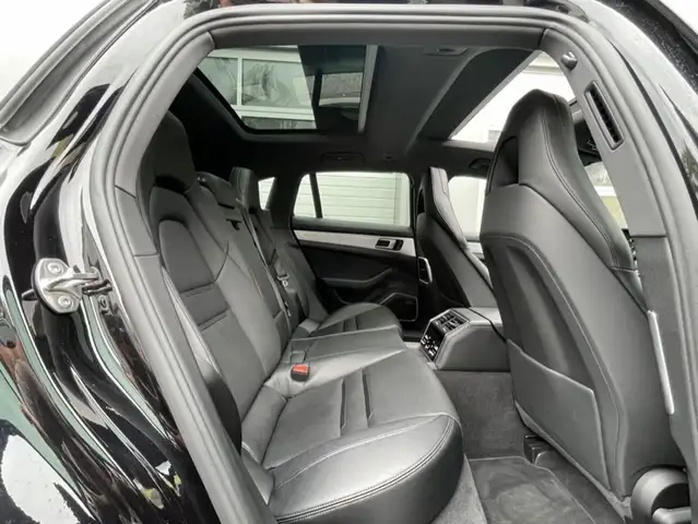Porsche Panamera 4 E-Hybrid Sport Turismo Aut. Ansicht 12