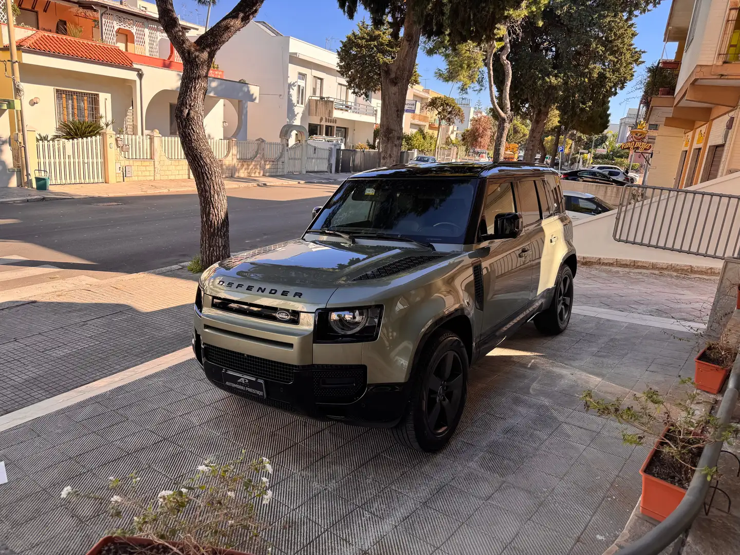 Land Rover Defender 110 3.0d i6 mhev X-Dynamic HSE awd 200cv auto - 2