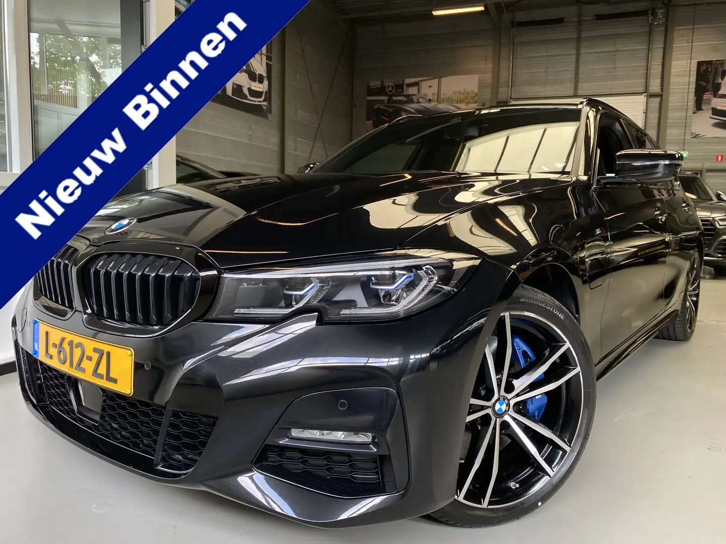 BMW 320 3-serie Touring 320e M pakket Edition Plus Head up Schwarz - 1