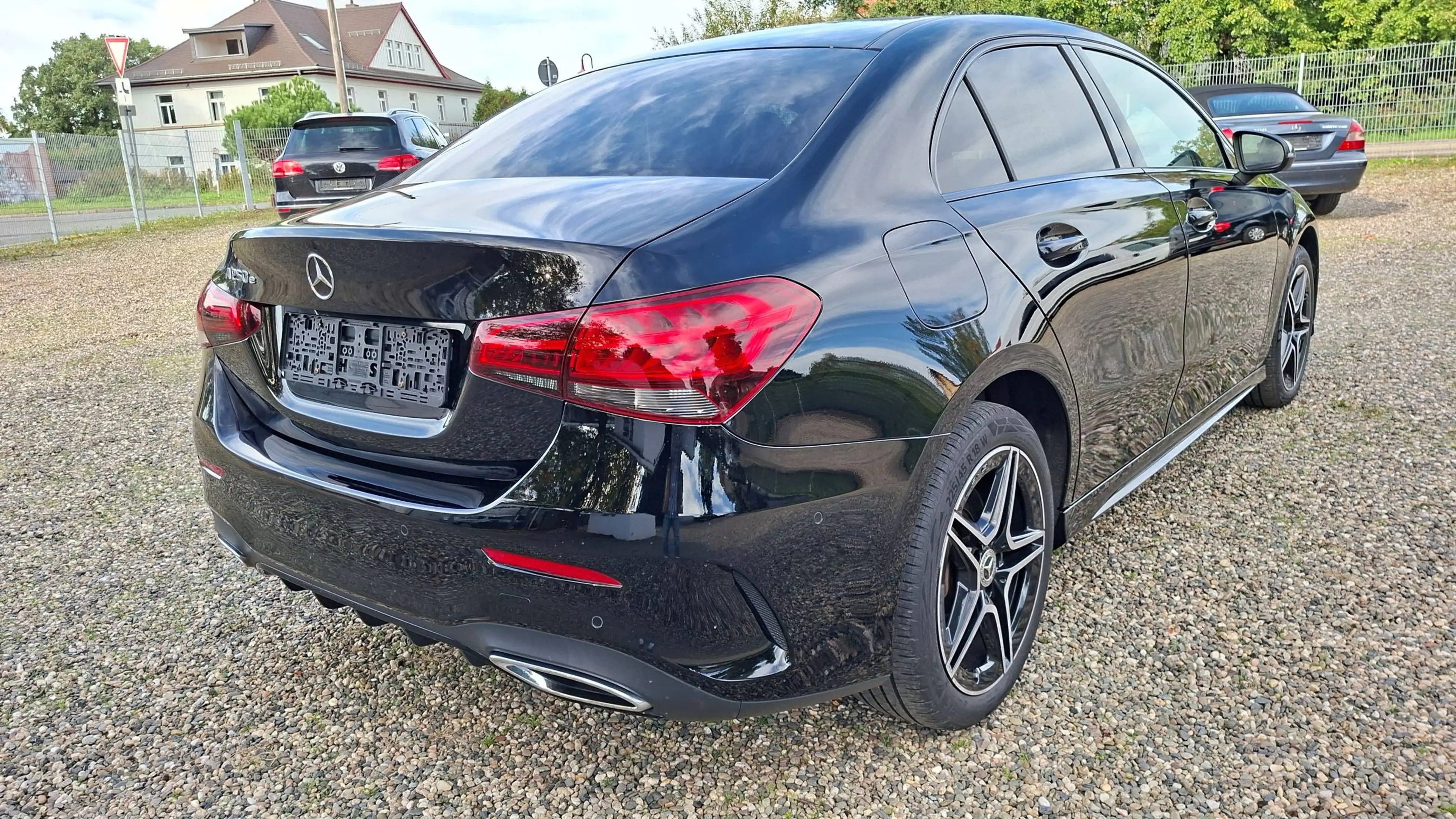 Mercedes-Benz A 250 AMG LINE Ambiente Leder Navi — photo 14