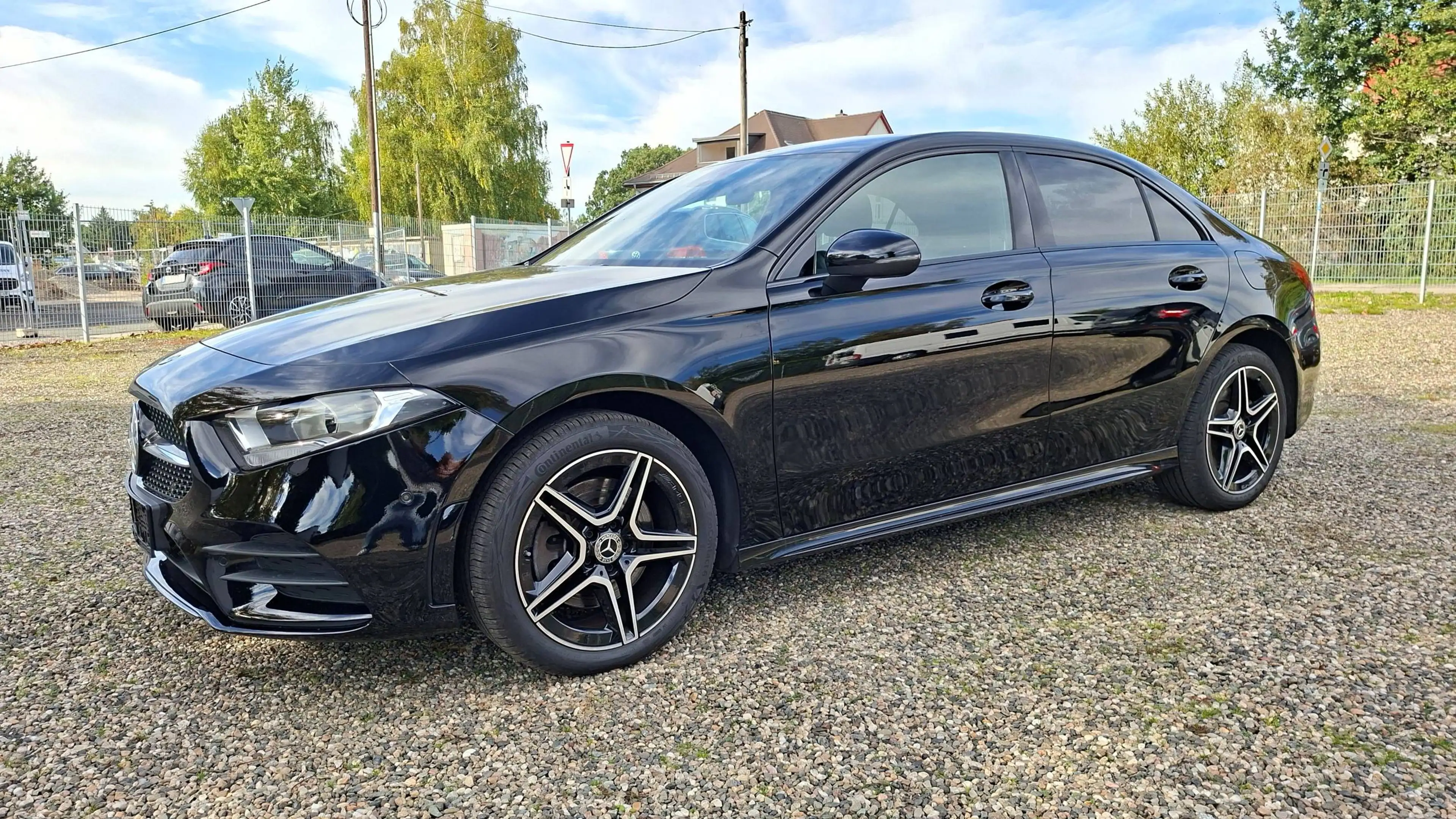 Mercedes-Benz A 250 AMG LINE Ambiente Leder Navi — photo 3