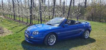 1.8i 16v Trophy