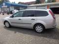 Ford Focus Turnier Trend TÜV NEU Argent - thumbnail 3