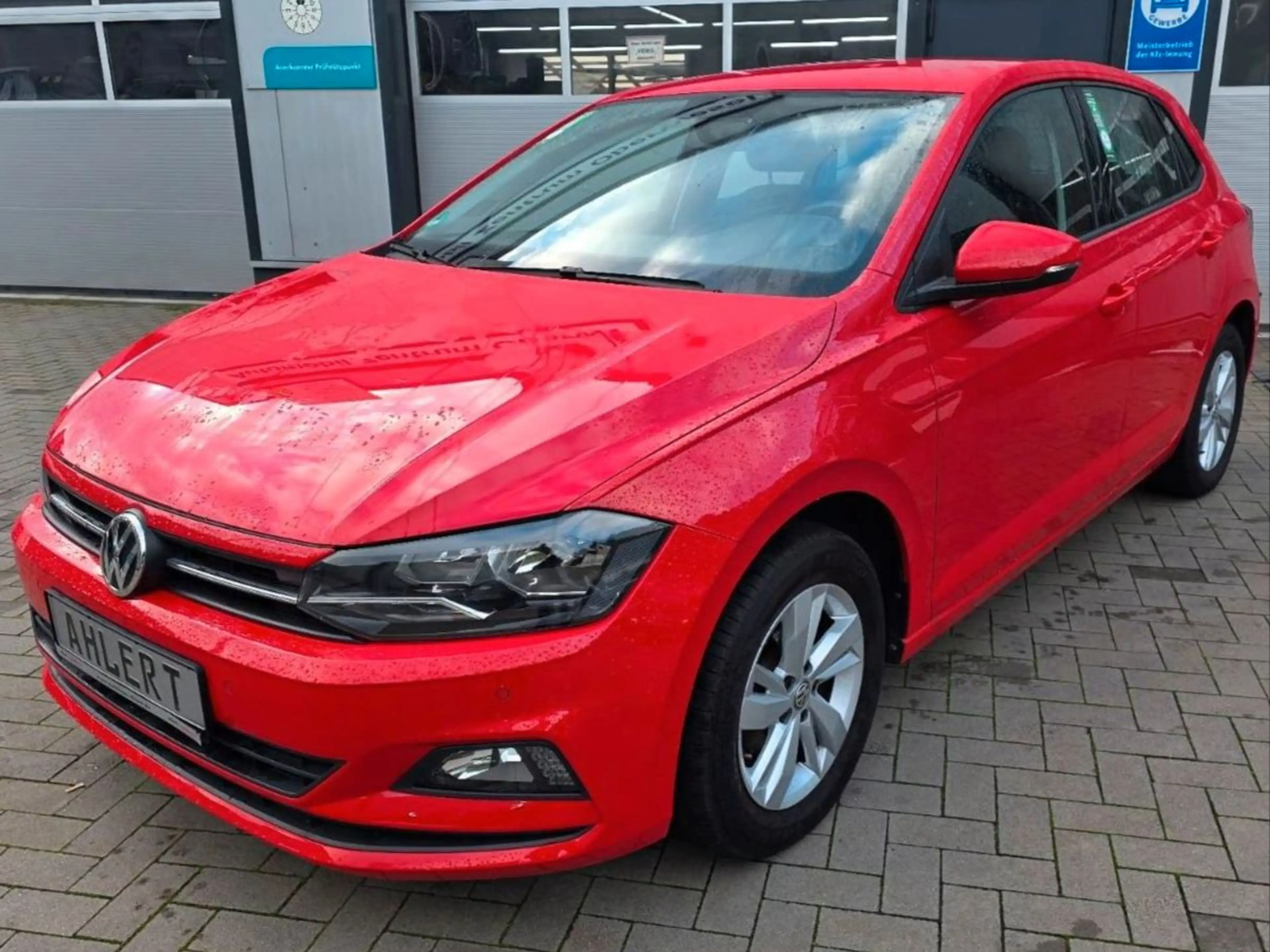 Volkswagen Polo VI Comfortline 36 Monate Garantie
