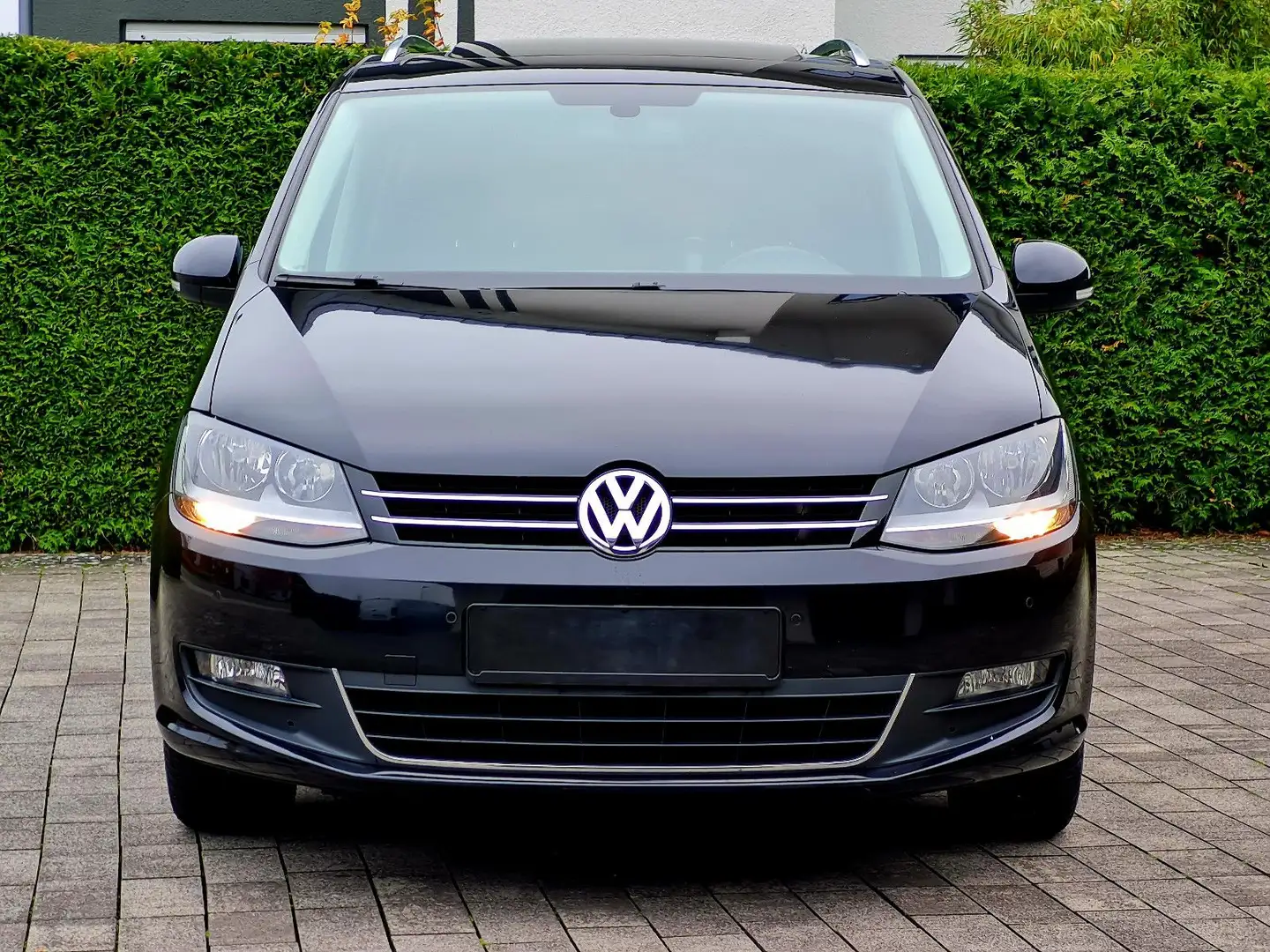 Volkswagen Sharan Comfortline BMT (Automatik, Pano, Navi) Nero - 2