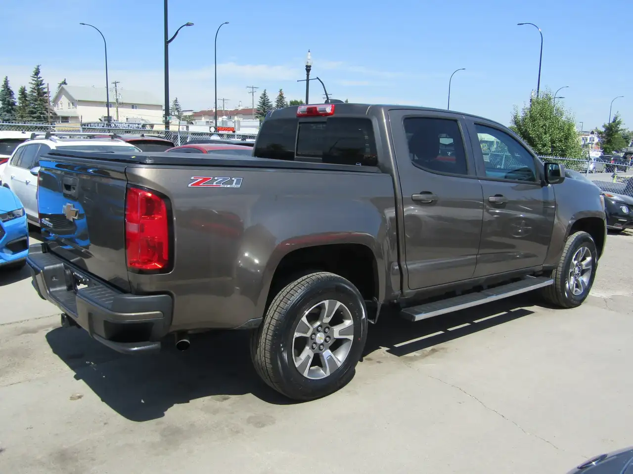 Chevrolet Colorado снимка Chevrolet Colorado