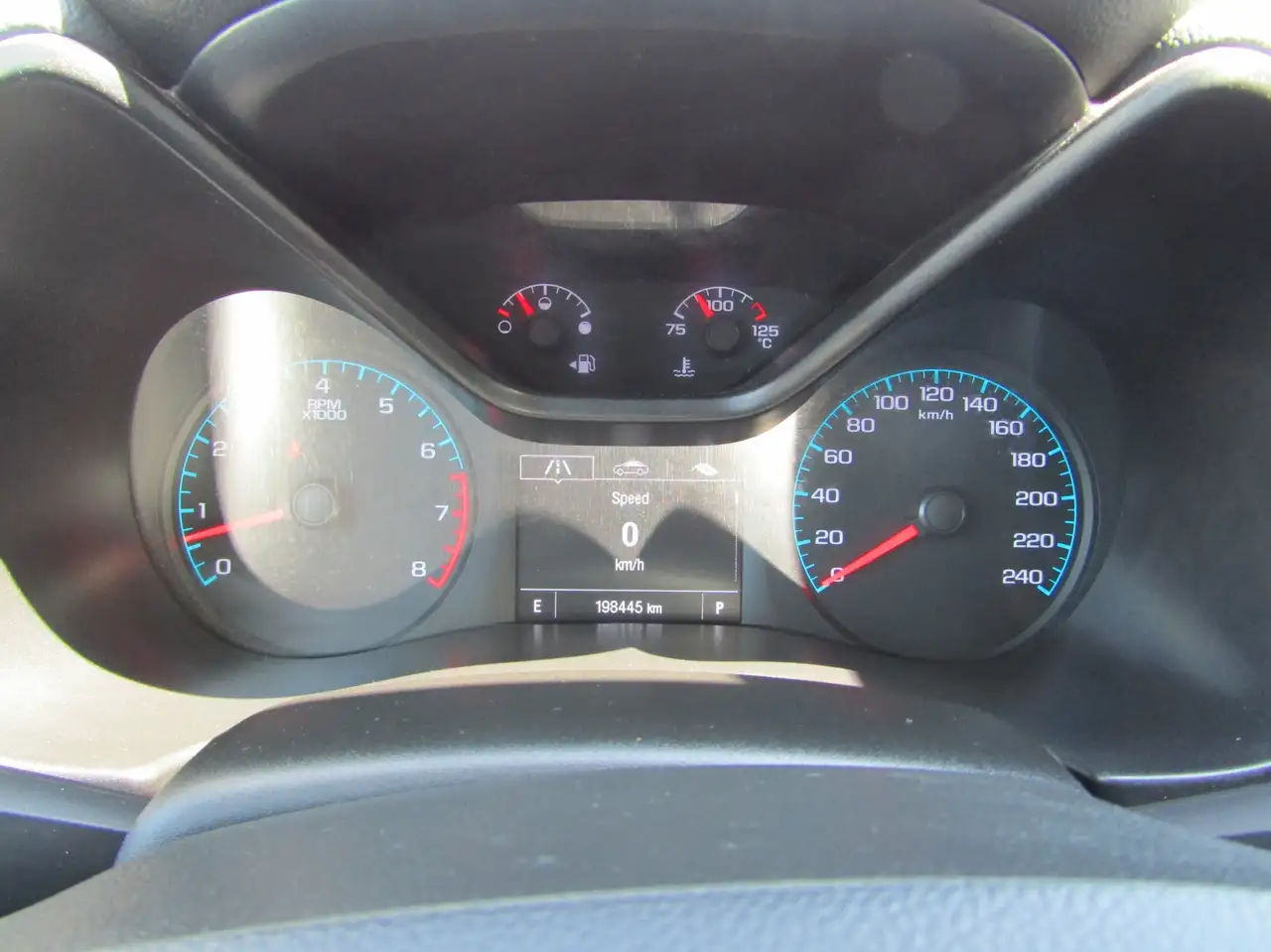 Chevrolet Colorado снимка Chevrolet Colorado
